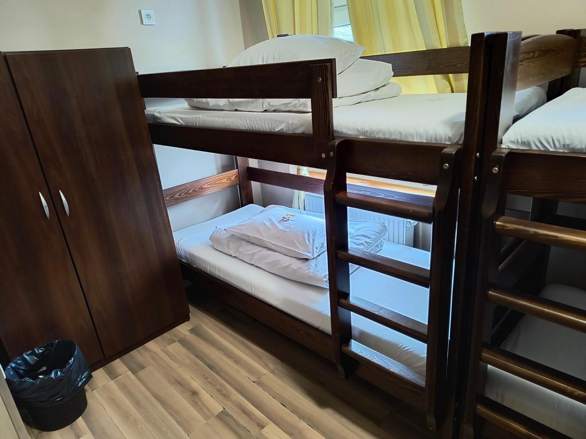 Green Hostel Wroclaw Przy Zoo — Photos 1